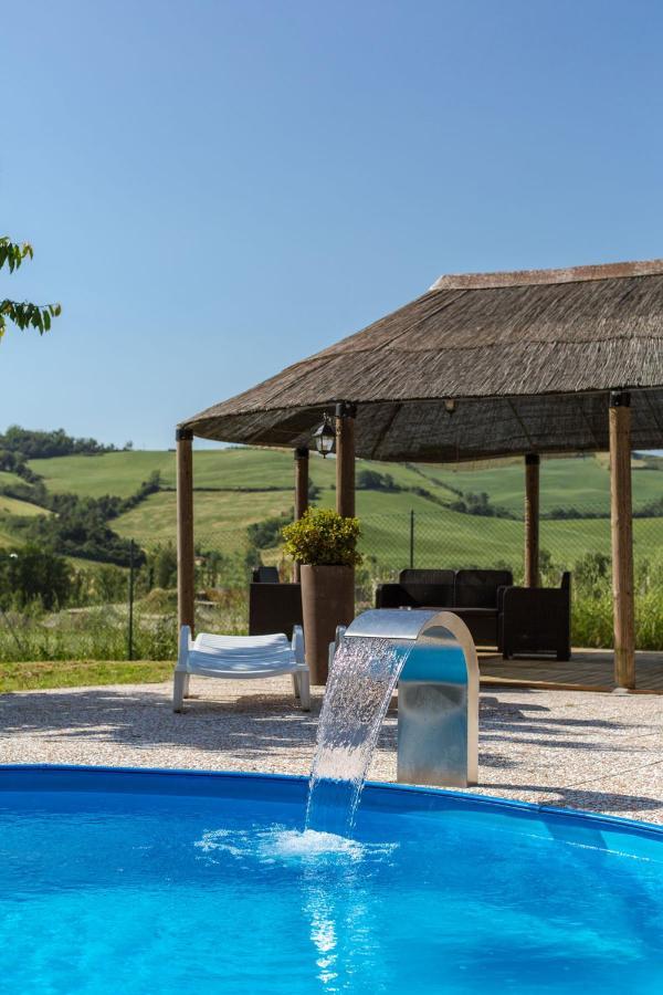 Agriturismo Molino Nuovo 圣彼得罗-泰尔梅堡 外观 照片